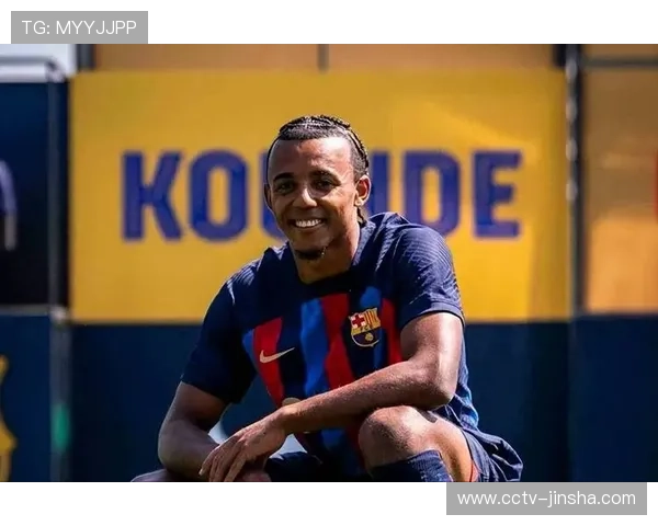 西甲工资帽制度下，巴萨引援策略调整与财政平衡